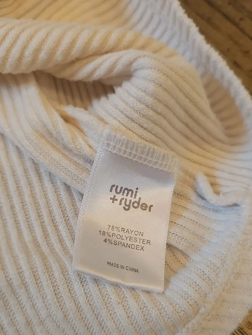Ribbed Peplum Henley Top - Creams Size XS 4/5